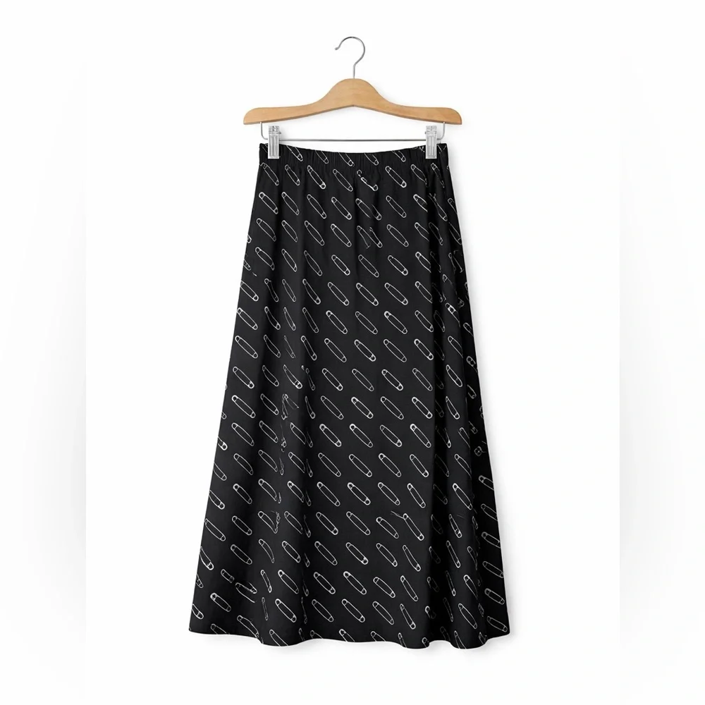 Harajuku Mini for Target Maxi Skirt. Good Condition . Size 6/6x Edgy Punk